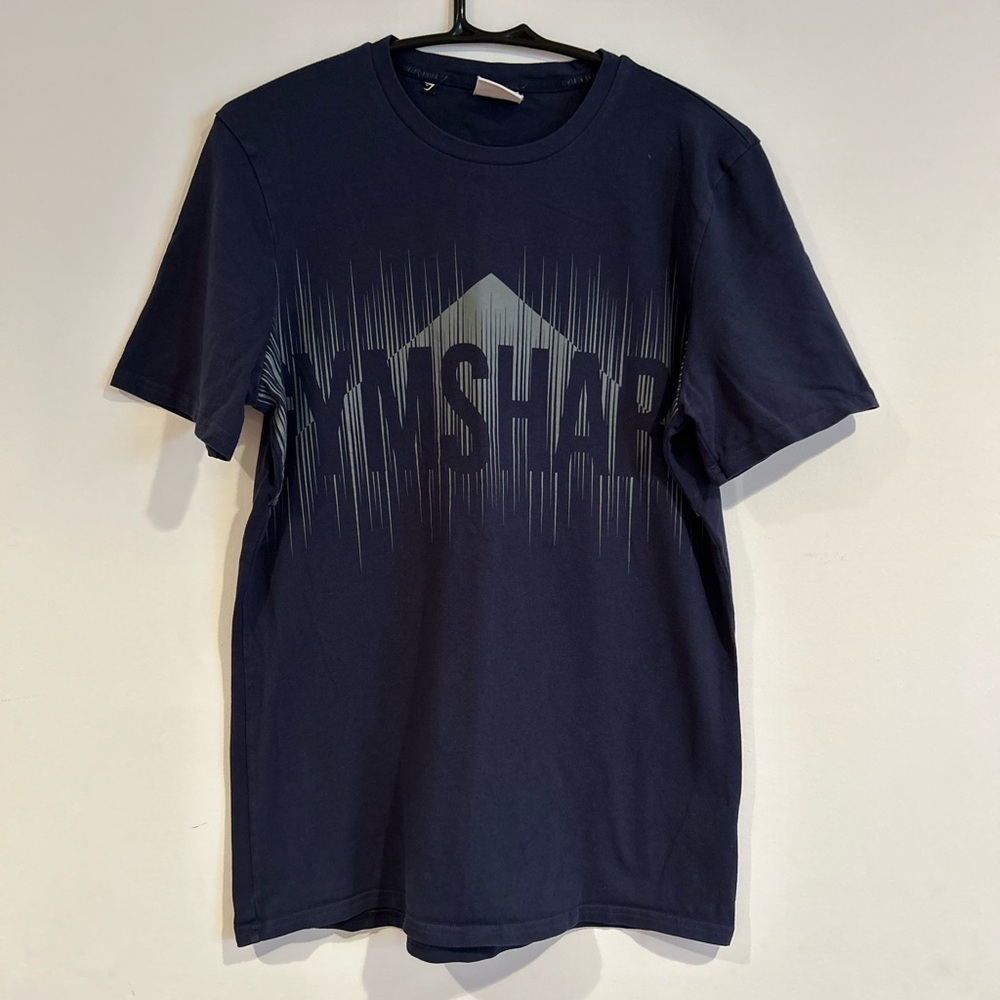 Men’s gently worn navy blue t-shirt
